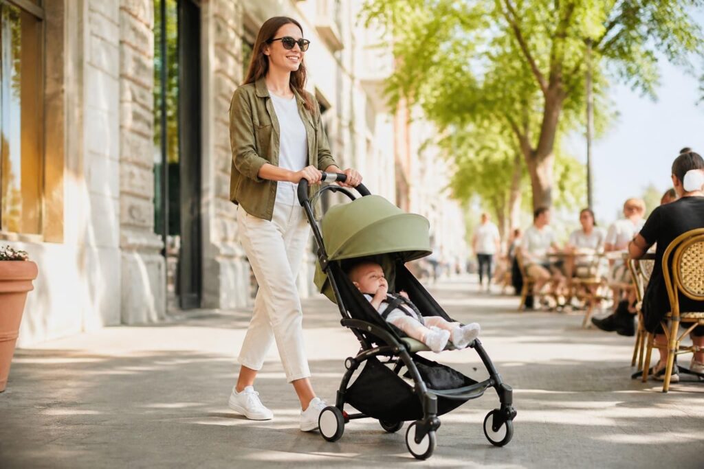 découvrez pourquoi la poussette yoyo séduit tant les parents au quotidien grâce à sa légèreté, sa maniabilité et son design compact, idéale pour toutes les sorties avec bébé.
