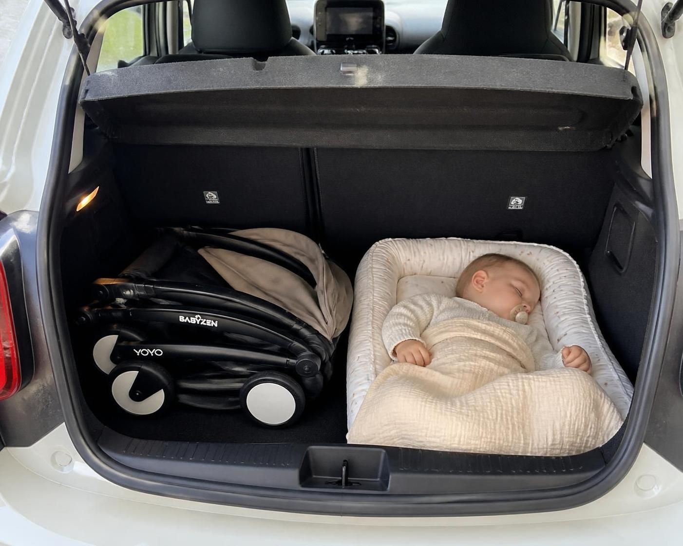 découvrez pourquoi la poussette yoyo nouveau-né séduit autant les jeunes parents grâce à sa légèreté, sa facilité d'utilisation et son confort optimal pour bébé.